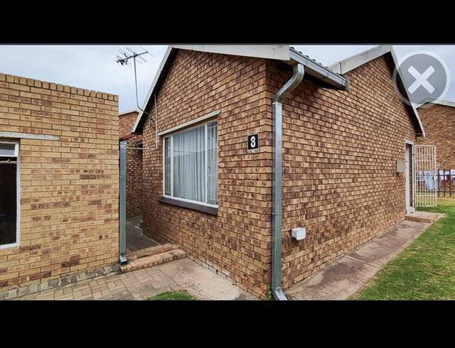 2 BEDROOM CLUSTER FOR SALE IN TERENURE